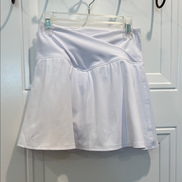 90 Degree By Reflex Dresses & Skirts - 90 Degree By Reflex White Asymmetrical A-Line Mini Skirt
